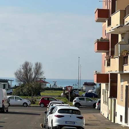 Casa Rostri Leilighet Lido di Ostia Eksteriør bilde
